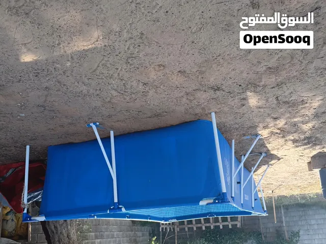 حوض سباحة مستعمل