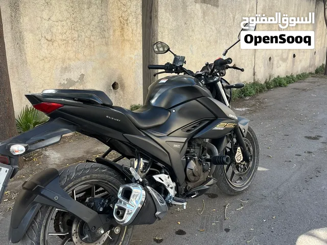 سوزوكي جكسر 250cc