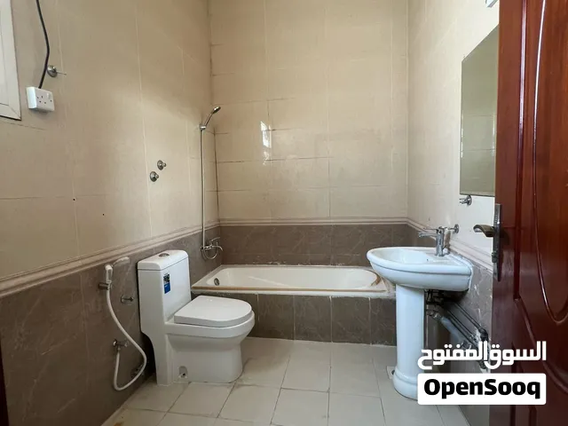شقة للايجار بدون عمولة في عين خالد