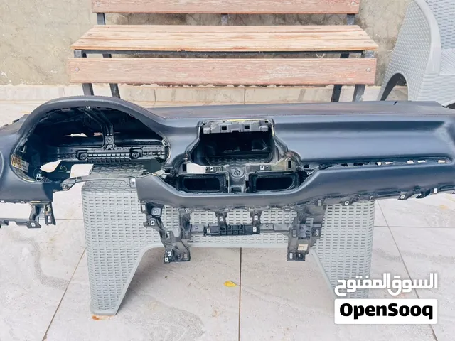 فودرا(طبلون) من غير أيرباك كيا فورتي 2020 للبيع + مرايا جانبية يمين أصلية