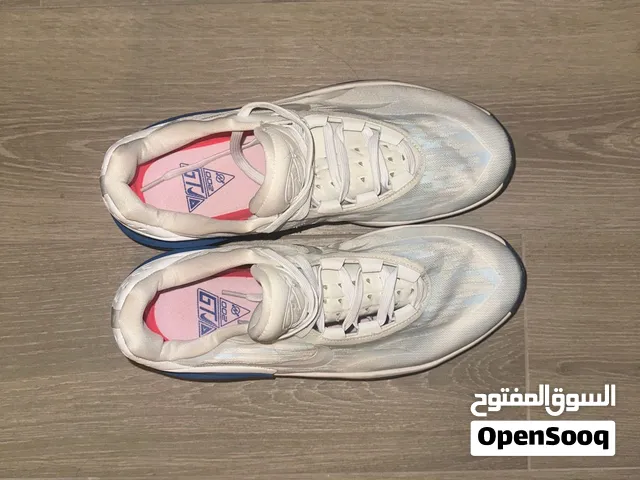 GT 002 Running Nike Shoe