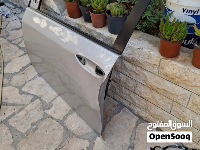 باب سائق دهان شركه تويوتا كورولا 2014