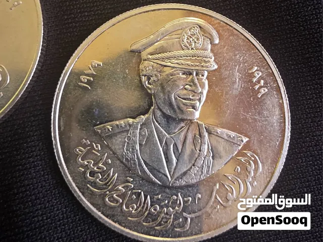 ليرات فضة عيار عالي
