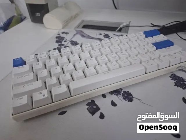 كيبورد من شركة Rk royal ميكانيكال 60%