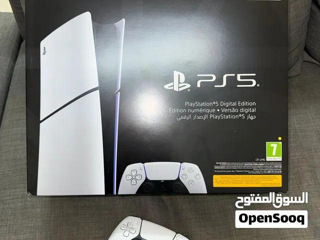 PlayStation 5 digital & 825Gb & fifa27 used 1 week only