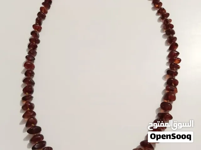 عقد كهرمان حر