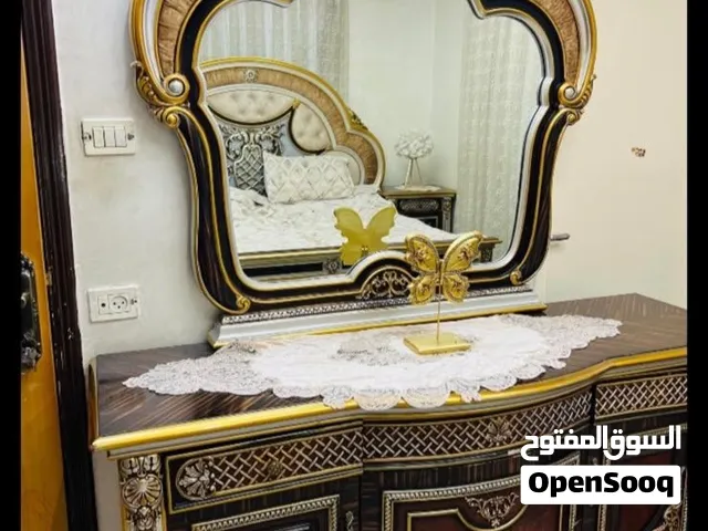 غرفة نوم بحاله جيده جدً
