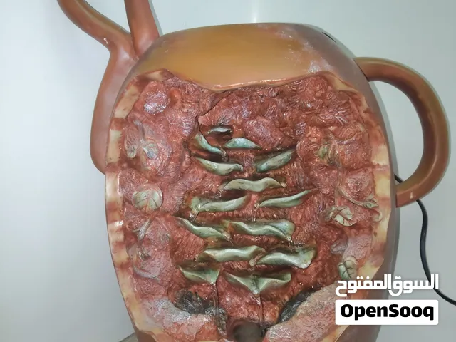 نافورة حجم كبير تحفة فنية جميلة مع إضاءة تواصل عالواتس