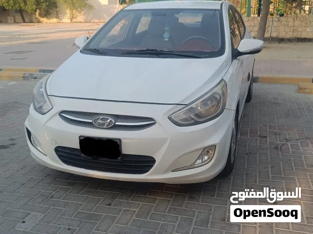 HYUNDAI ACCENT 2017