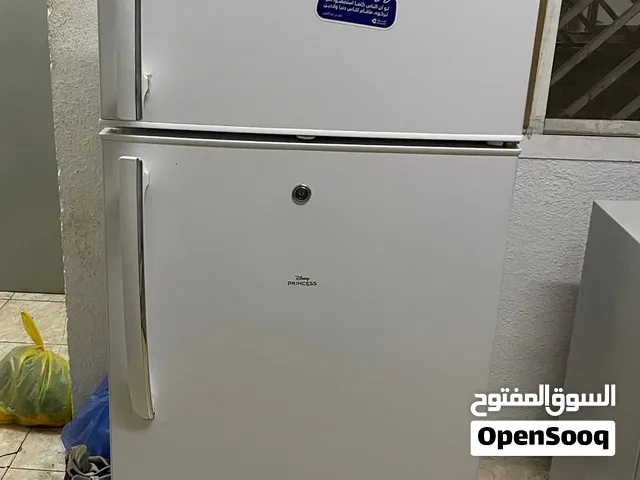ثلاجه للبيع مستخدم نظيفه الماركه Wansa