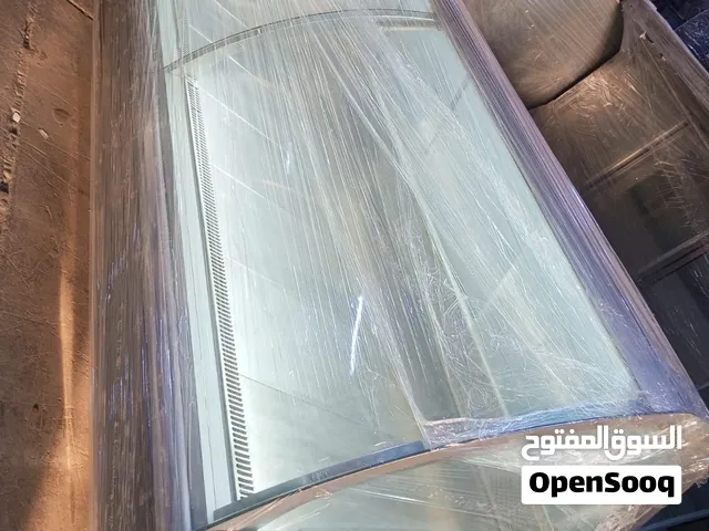 ثلاجة عرض ايطالية شبه جديدة Italian display fridge