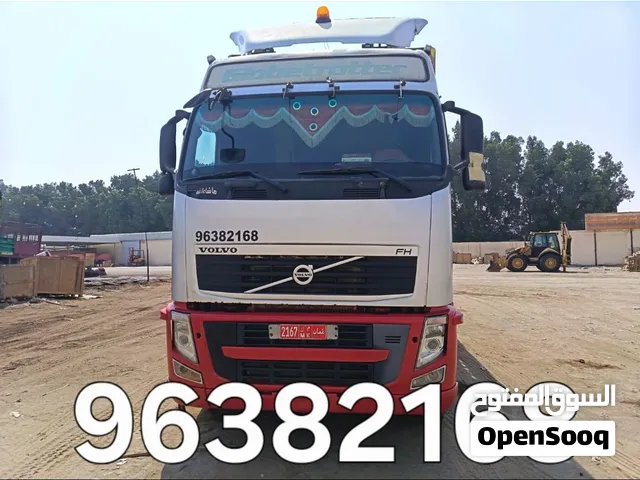 Used 2013 Volvo Box Truck for Sale - Reliable Commercial Vehicle 30 feet body