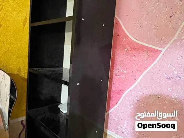 مرايا و ميز مع السرير للبيع