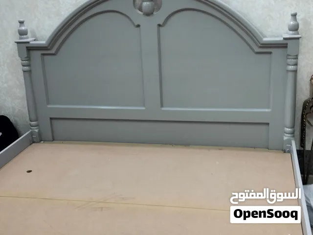 إعلان بيع سرير
