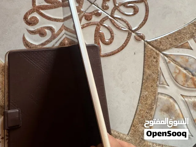 ايباد 9 كلش نضيف