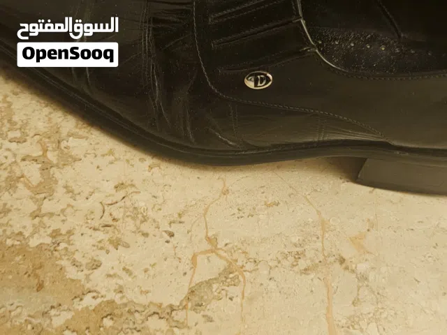 حذاء رجالي مستعمل اسود للبيع قياس 43