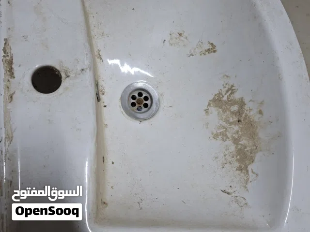 مغاسل  حمام مستعمل