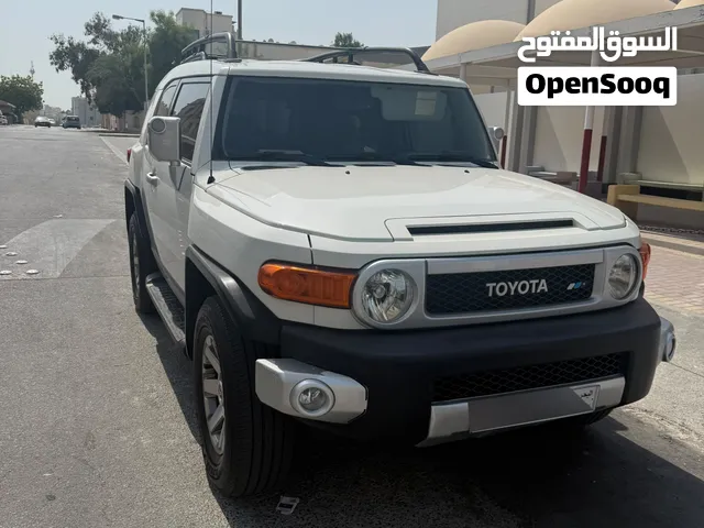 تويوتا اف جي 2014
