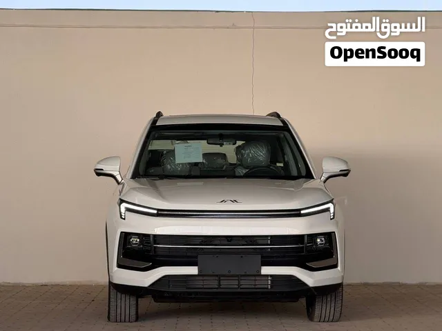 جاك JS4 لاكجري 2025 لون ابيض