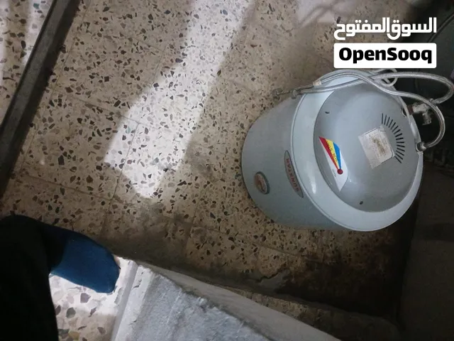 قيزر SunStar 30 لتر للبيع – صناعة مصر وصف الإعلان قيزر كهربائي SunStar سعة 30 لتر، موديل EWH23