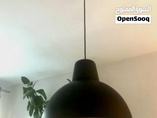ثريات ايكيا عدد 3 اسود 6 سكك كل سكة فيها 3 سبوتات استعمال شهر اعتبار جداد بسعر حرق فقط 70 دينار