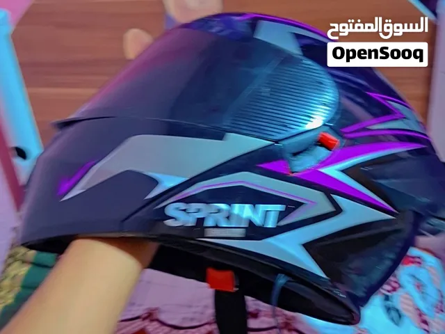 خوان خوذه نضيفه مع سماعات وحاكيه اصليه