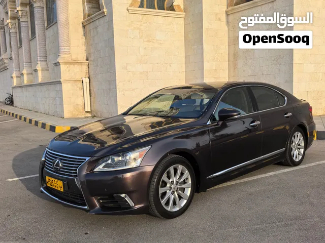 LS 460 أسم المركبة: لكزس