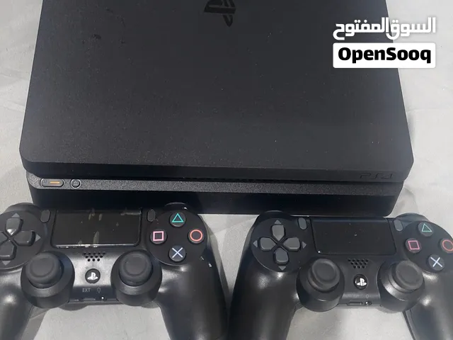 PlayStation 4 PlayStation for sale in Ras Al Khaimah