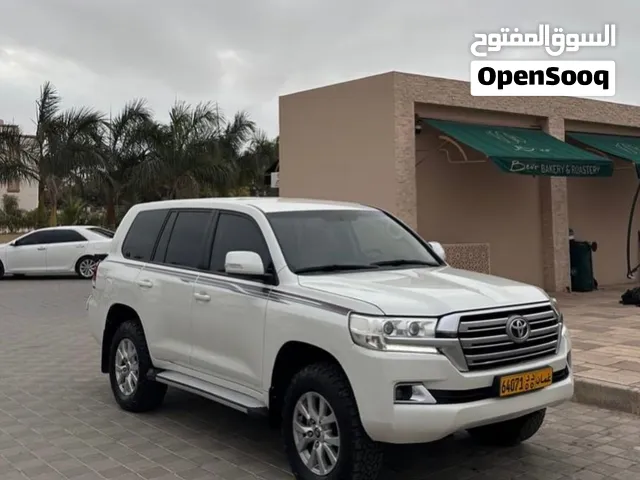 تويوتا لاندكروزر Gxr جير عادي