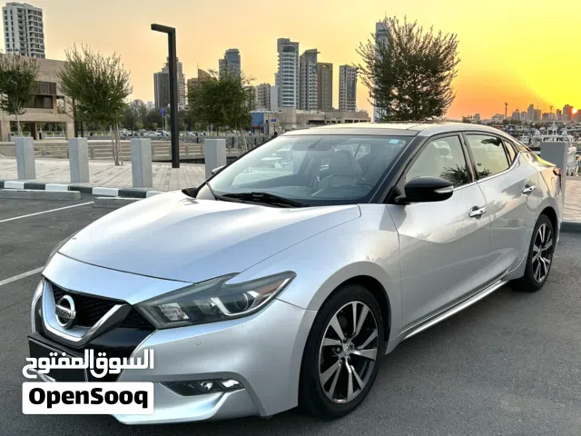 2016 Nissan Maxima Standard