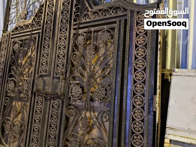 باب حديد يخبل مستعجل على بيعتة سعرة 1400 مستعجل على بيعتة كلش باسرع وقت