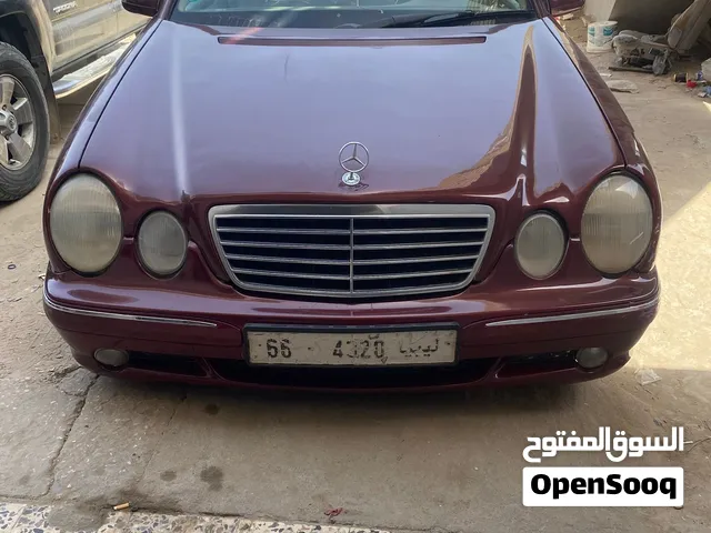 مرسيدس عوينات محرك 4ماشية 270كم الهاتف في التفاصيل