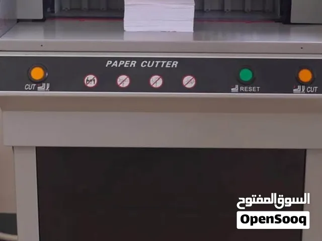 مقص جديد مستعجل للبيع