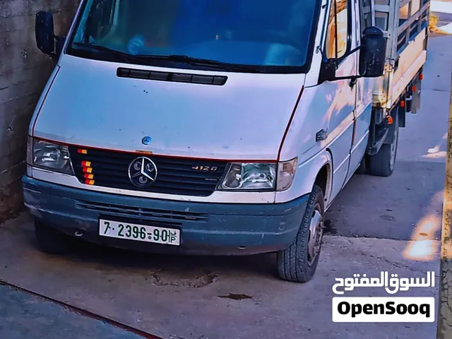 مرسيدس بنز 412