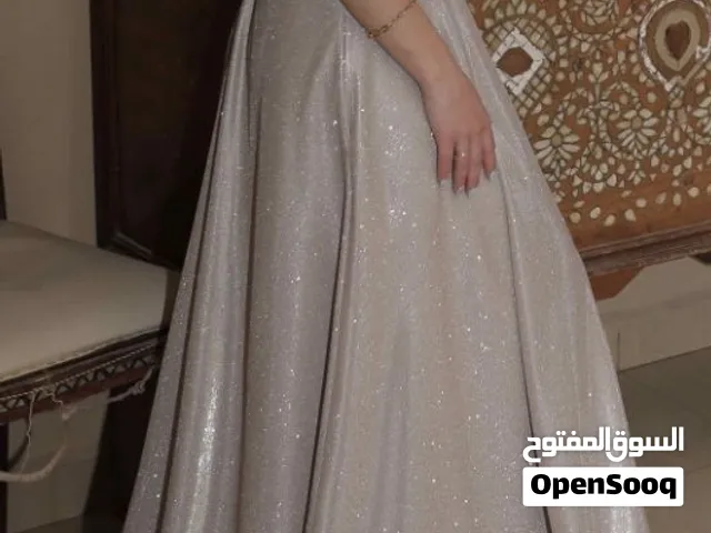فستان سهرة انيق / فاخر مقاس S