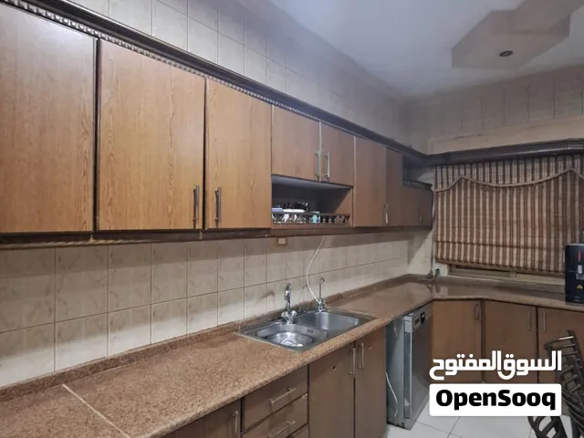 مطبخ للبيع