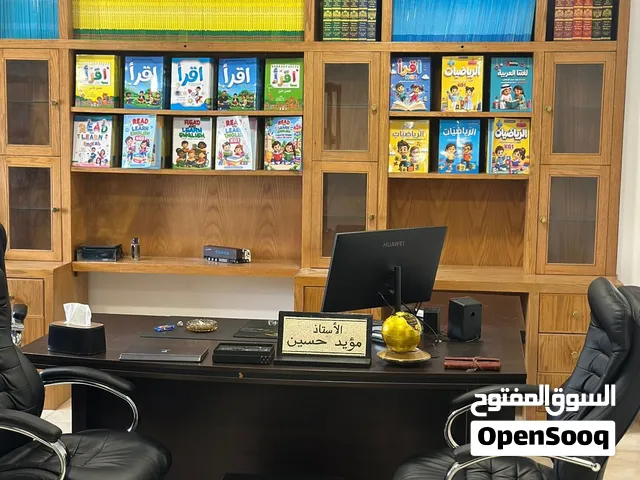 مكتبة للبيع تفصيل بلوط استعمال اقل من شهرين
