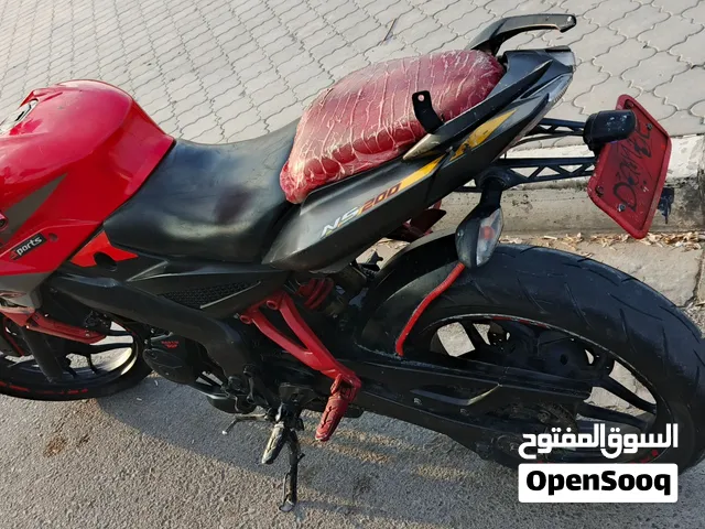 دراجة بولسر ns200 شكل رياضي سنوية ورقم دراجة بولسر ns200 شكل رياضي سنوية ورقمدراجة بولسر ns200 شكل