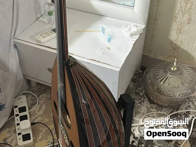الات موسيقية