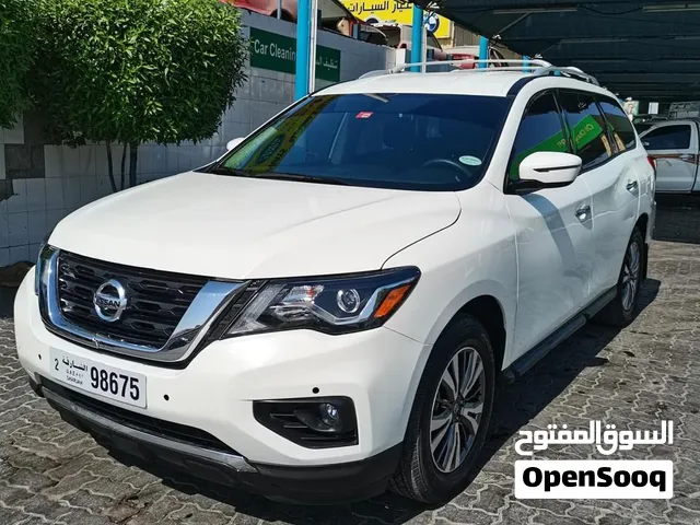 Used Nissan Pathfinder in Sharjah