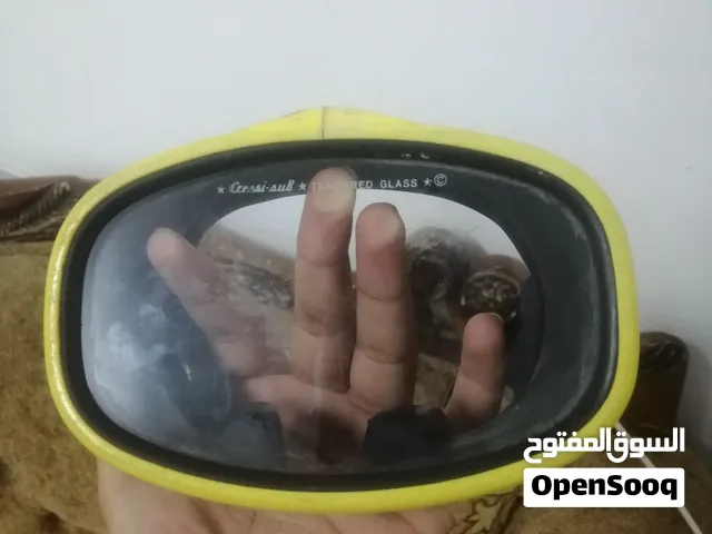 نظارة غوص Cressi-sub إيطالية أصلية Vintage - زجاج مقوى. قابل للتفاوض. للبيع نظارة غوص إيطالية أصلية