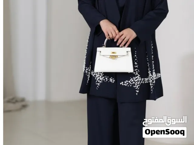 طقم رسمي 3 قطع موديل كويتي  استخدام مرة مقاس 2 اكس لارج