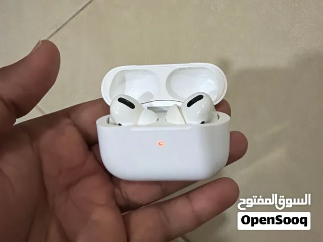Apple AirPods pro 1st generation (original) with charging case noise cancellation working good
