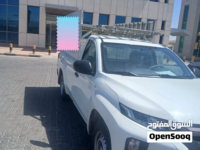 للبيع موستبشي وانيت  كماره واحده 2023