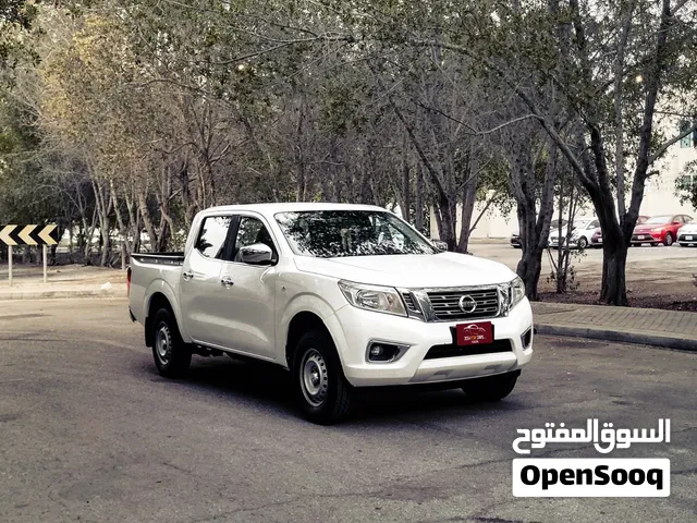 NISSAN NAVARA MODEL 2022 SINGLE OWNER DOUBLE CABIN FULL COVER INSURANCE