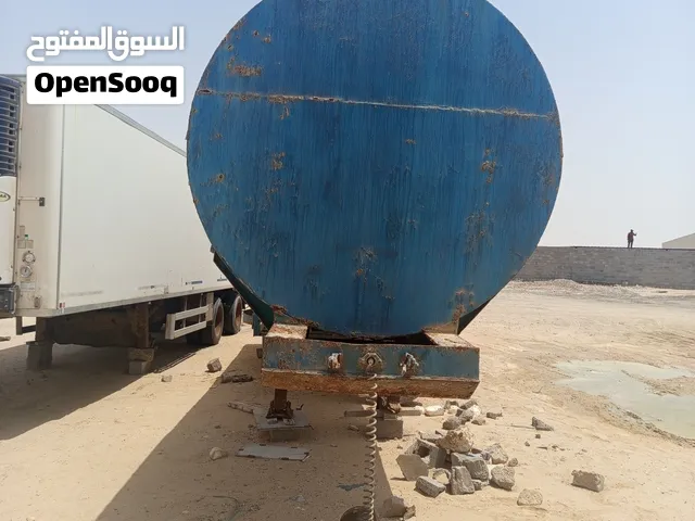 تنكر ماء للبيع