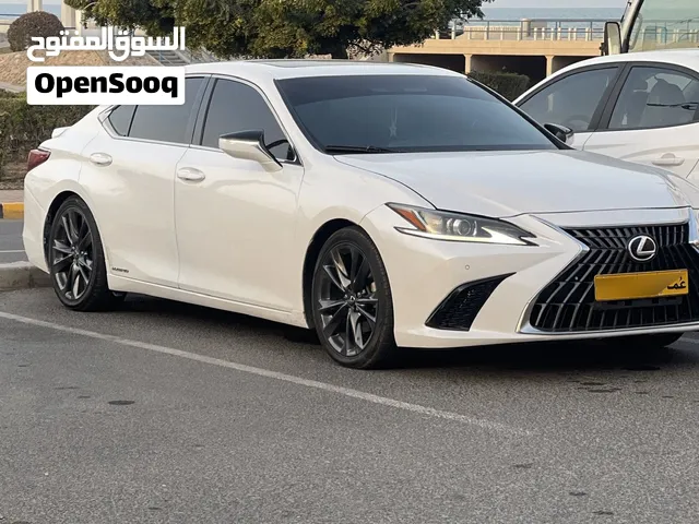 Lexus ES300h 2019 لكزس ES 300 h