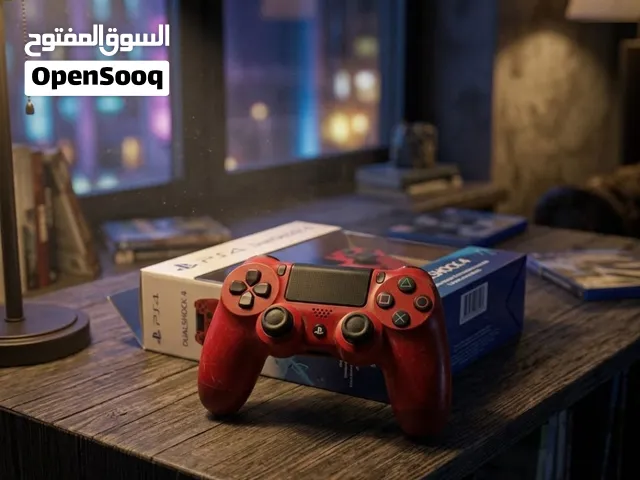 ايدين بلاي ستيشن 4 مستعملات استعمال نظيف اللي بيها يكلمني اللي كان اللي بيها يكلمني سعرها ربي يبار
