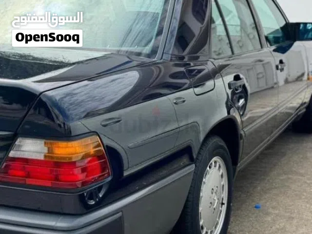 مرسيدس E300نظيفه جدا وارد اليابان
