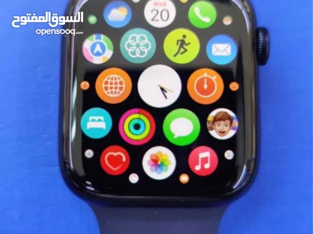Apple watch Series SE 2022- 44mm in great condition
